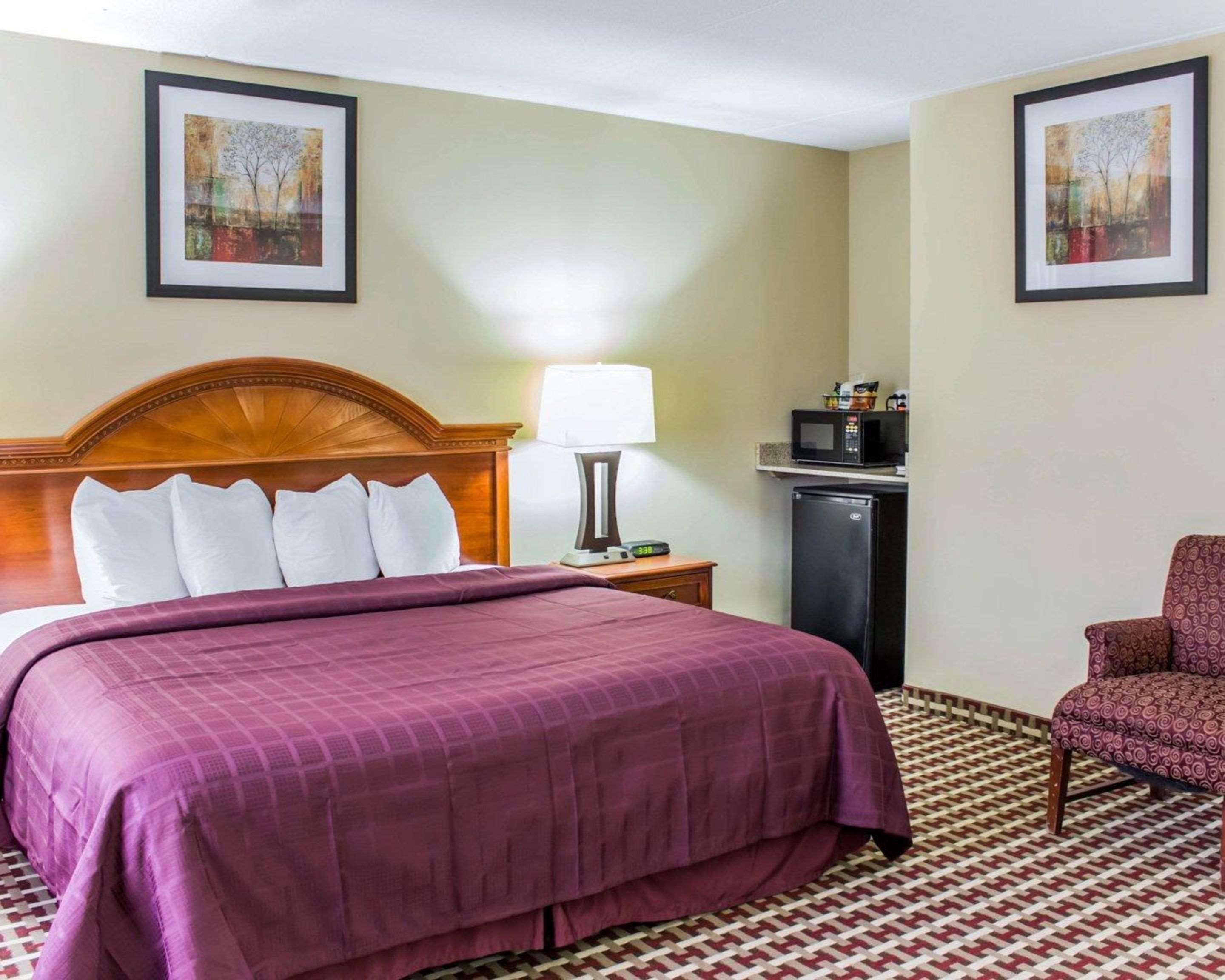 Quality Inn & Suites Fayetteville Dış mekan fotoğraf