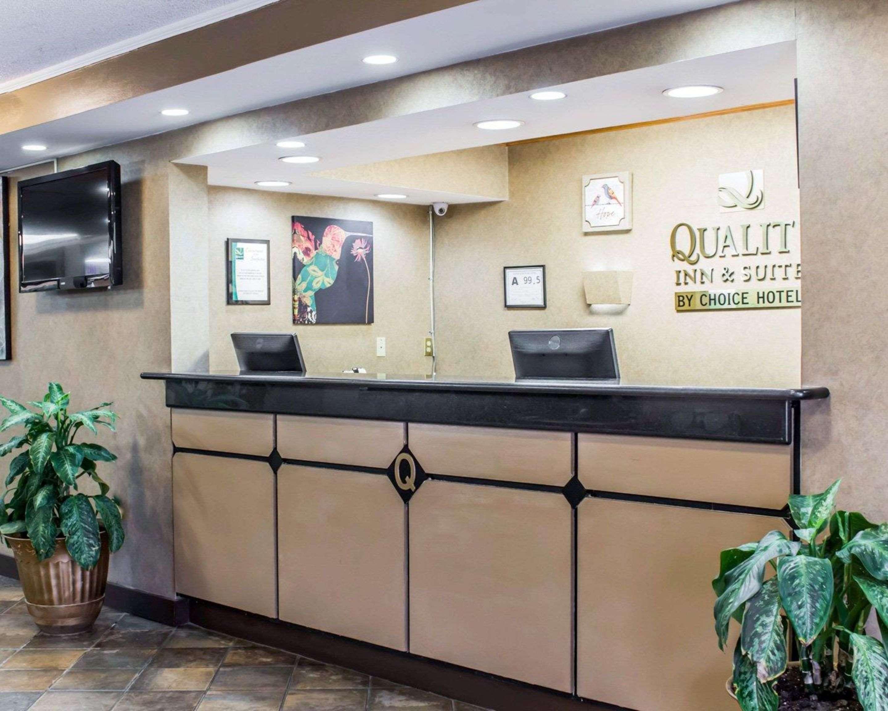 Quality Inn & Suites Fayetteville Dış mekan fotoğraf